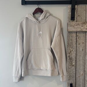 Adidas Women’s Beige nude Hoodie size large
